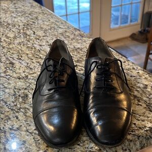 Classic Black Leather Men's Oxfords